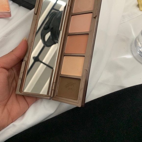 Urban decay cream and powder contour - Picture 5 of 6